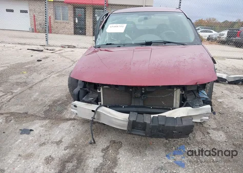 2007 Saturn Ion 2 из США, поврежденный, VIN 1G8AJ55F87Z101606